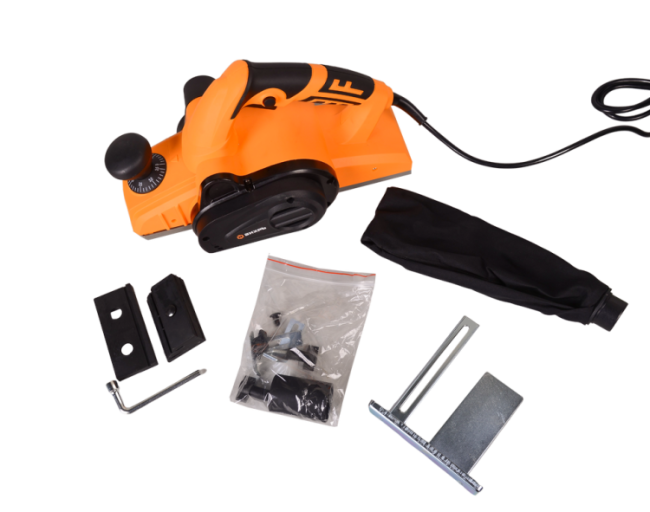 Электрический рубанок ВИХРЬ Р-110/1300