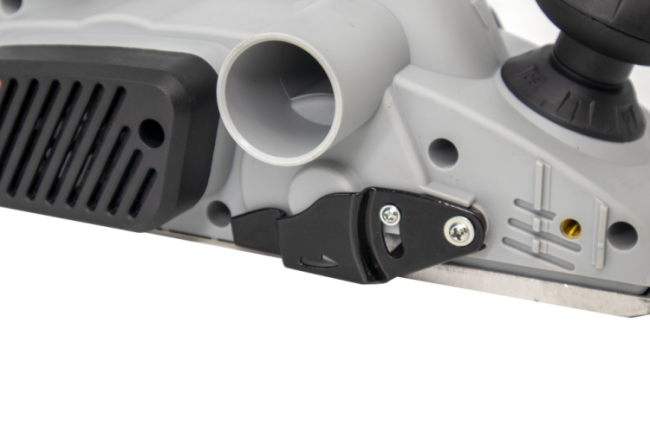 Рубанок электрический Ресанта Р-82/1100