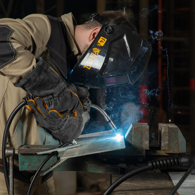 Аппарат инвертор. полуавтомат. сварки MultiMIG-200DP Synergy Double Pulse, 200 А, ПВ 80% Denzel