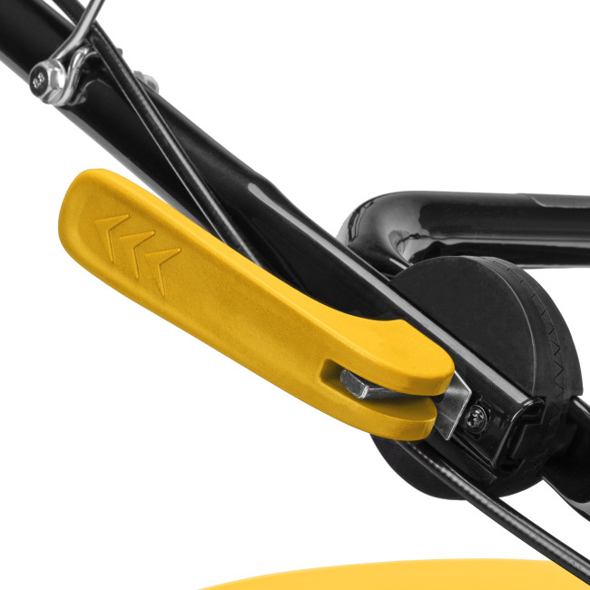 Бензиновая газонокосилка GLT-460SP-T, Trike 149 см3, 46 см, привод, панель, 60л Denzel Бензиновая газонокосилка GLT-460SP-T, Trike 149 см3, 46 см, привод, панель, 60л Denzel