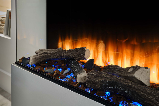 New Forest 1900 with Signature logs