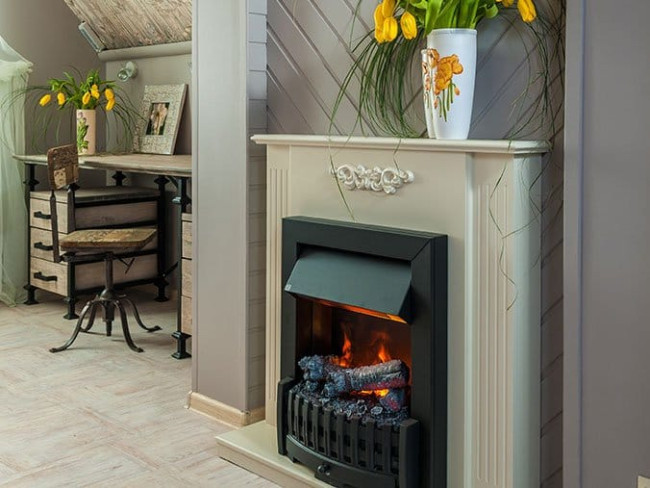 Каминокомплект Lumsden - Махагон коричневый антик с очагом Danville Black FB2