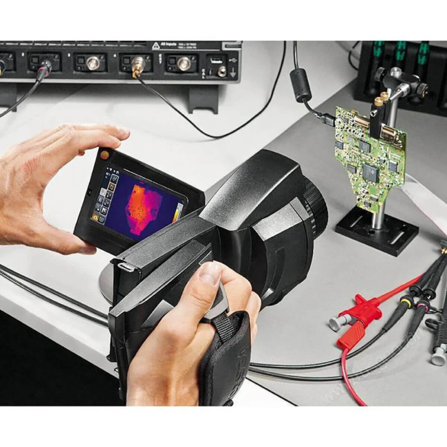 Тепловизор Testo 890-2 Тепловизор Testo 890-2
