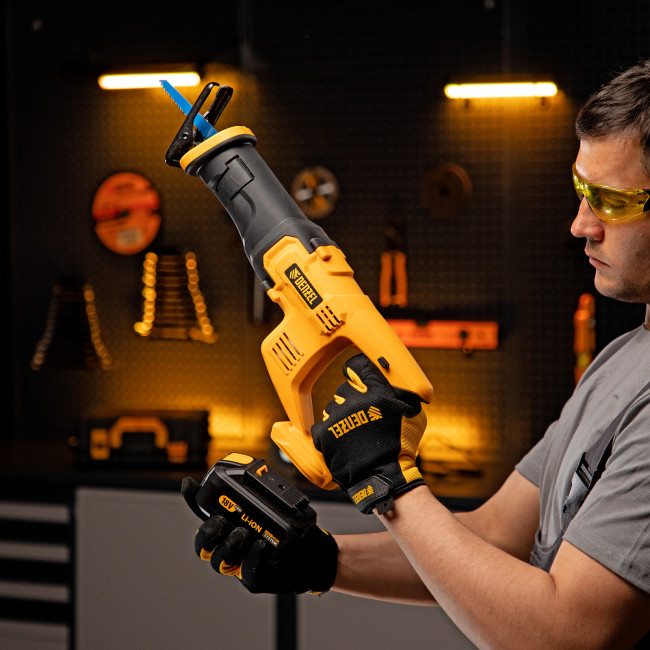 Пила сабельная аккумуляторная CRC-115-0, 18В Li-Ion Denzel Пила сабельная аккумуляторная CRC-115-0, 18В Li-Ion Denzel