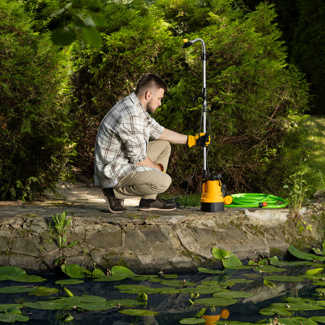 Дренажный насос для чистой воды DPB400, 400 Вт, подъем 11 м, 5500 л/ч Denzel Дренажный насос для чистой воды DPB400, 400 Вт, подъем 11 м, 5500 л/ч Denzel