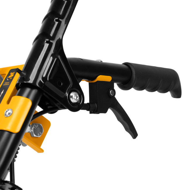 Гибридная снегоуборочная машина с функц. подметания SWB-800, 212 сс, руч. старт, 2 насадки// Denzel