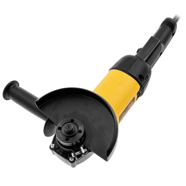 Машина шлифовальная угловая AGH125-1200A, 1200 Вт, 125 мм, 11000 об/мин Denzel Машина шлифовальная угловая AGH125-1200A, 1200 Вт, 125 мм, 11000 об/мин Denzel