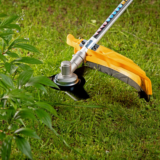 Триммер электрический TE-1400, 1400 Вт, 420 мм, катушка + диск, разборная штанга Denzel