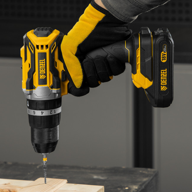 Дрель-шуруповерт аккумуляторная ударная бесщет CIDB-18-02, Li-Ion, 18 В Denzel